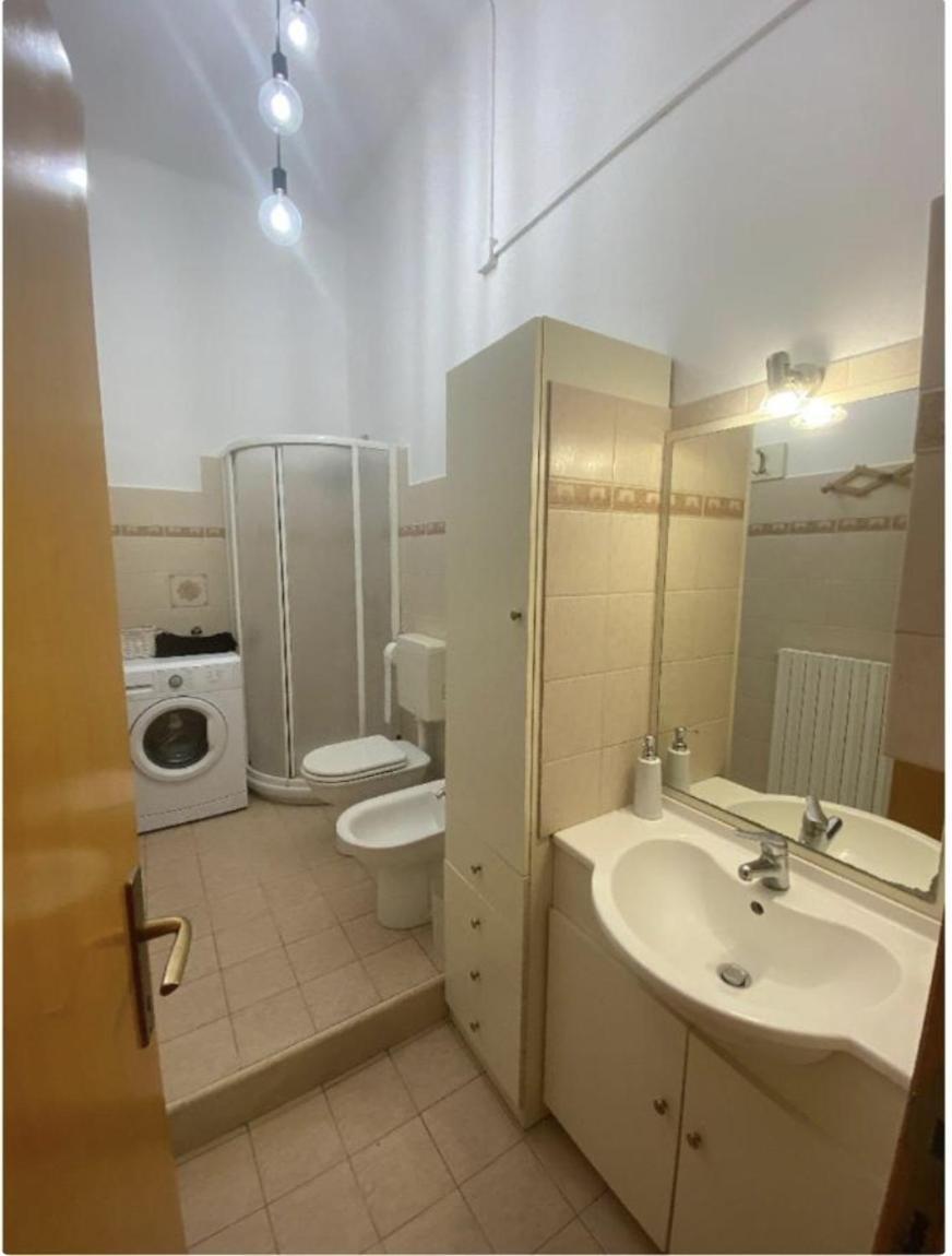 Casa Rella - Camera Green Болонья Экстерьер фото